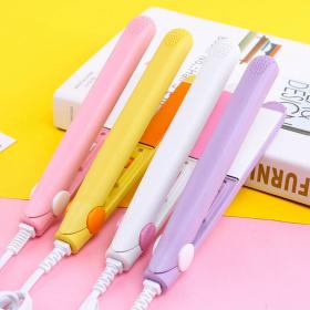 مكواة فرد الشعر السيراميكية الصغيرة