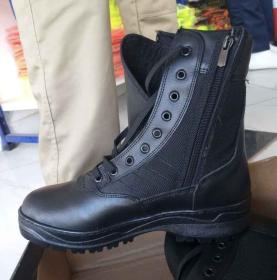 Godasse MAGNUM CUIRE 1 ere choix-v