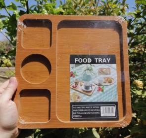 صينية طعام خشبية مقسمة