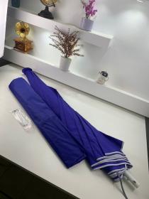 مظلة شمسية للبحر مع سترة خلفية قابلة للإزالة وحماية من أشعة الشمس.