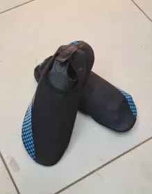 حذاء السباحة عالي الجودة *******